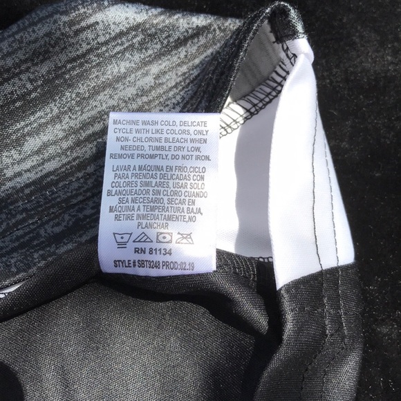 NWT Boys Spalding Performance Sleeveless Top Fade Resistant Anti-Shrinkage 14-16 - Picture 6 of 16